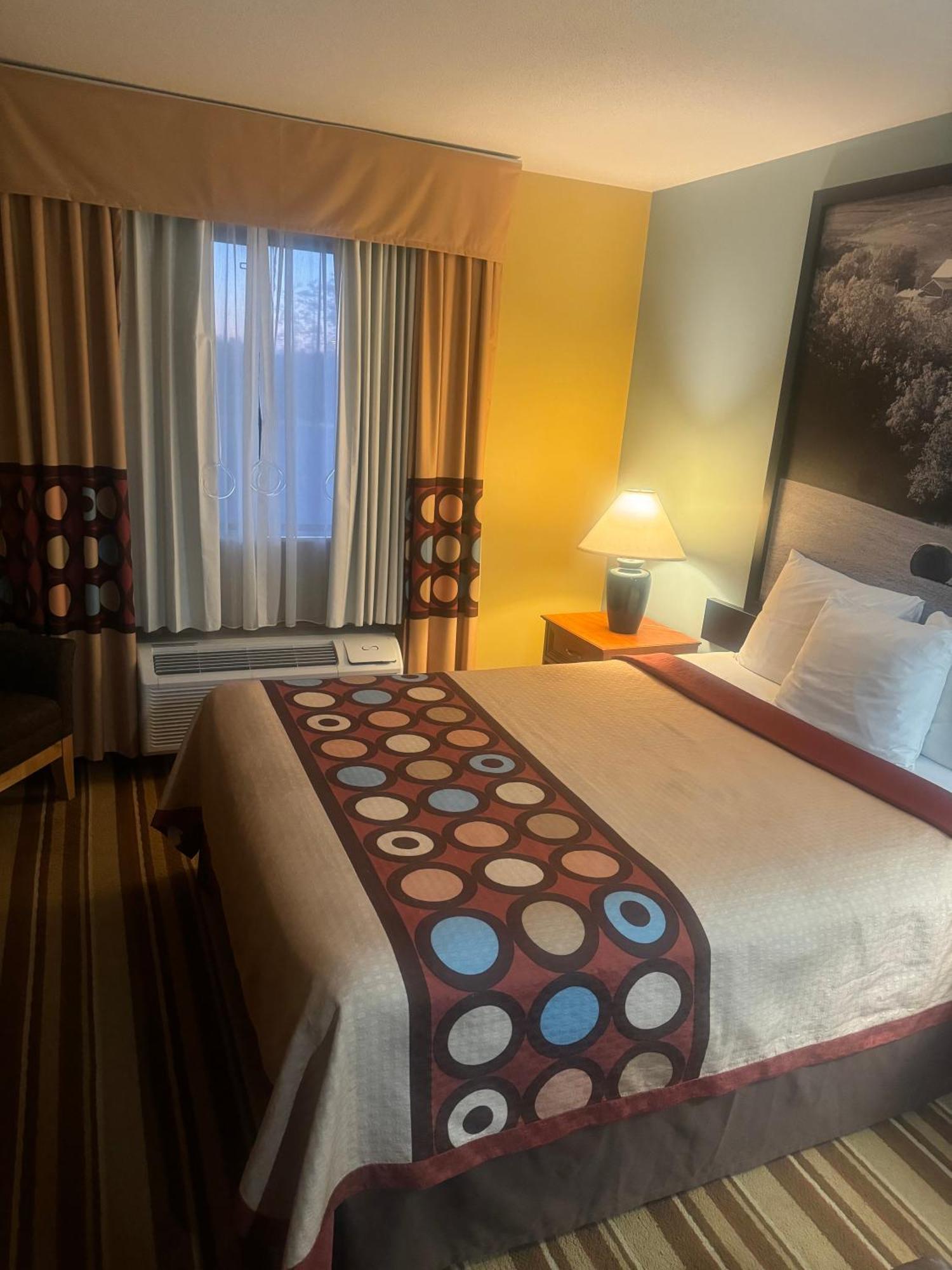 Super 8 By Wyndham Sparta Εξωτερικό φωτογραφία